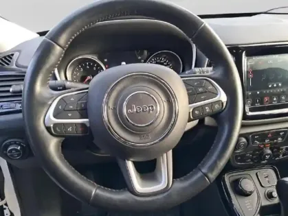 Photo 11 Jeep Compass  1.4 MultiAir II 170ch Limited 4x4 BVA9 Euro6d-T