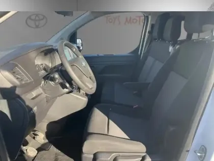Photo 11 Toyota Proace Combi 2.0L 140 D-4D Dynamic Long 9 places