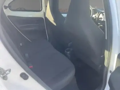 Photo 13 Toyota Aygo 1.0 VVT-i 72 Active Business