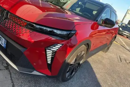 Photo 13 Renault Scenic E-TECH ELECTRIQUE 220 ch grande autonomie Techno