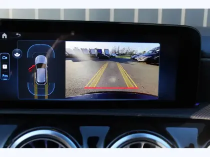 Photo 16 Mercedes Classe A 250 e Hybrid EQ AMG Line