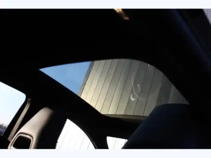 Photo 11 Mercedes Classe A 250 e Hybrid EQ AMG Line