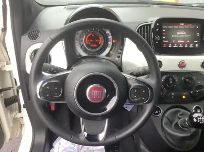 Photo 17 Fiat 500 MY22 1.0 70 ch Hybride BSG S/S Cult