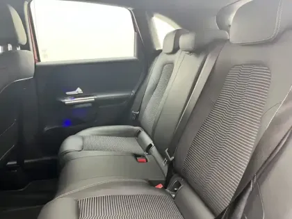 Photo 12 Mercedes Classe B 180 Progressive Line Edition