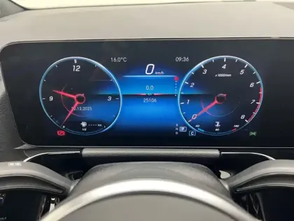 Photo 18 Mercedes Classe B 180 Progressive Line Edition