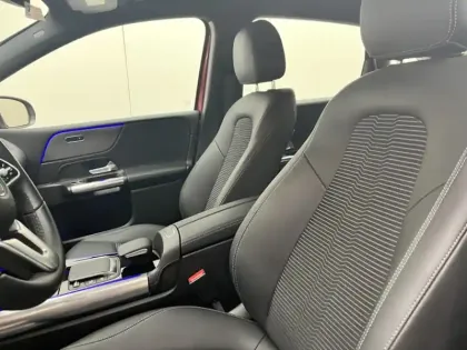 Photo 11 Mercedes Classe B 180 Progressive Line Edition