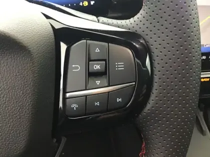 Photo 19 Ford Puma Nouveau 1.0 EcoBoost 125 ch mHEV S&S BVM6 ST-Line