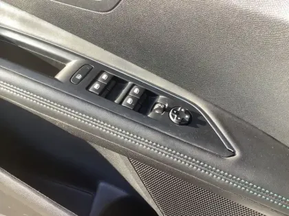 Photo 16 Peugeot 3008 BlueHDi 130ch S&amp;S EAT8 Allure Pack