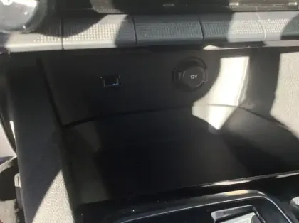 Photo 20 Peugeot 3008 BlueHDi 130ch S&amp;S EAT8 Allure Pack