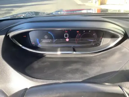 Photo 13 Peugeot 3008 BlueHDi 130ch S&amp;S EAT8 Allure Pack