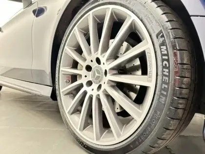 Photo 8 Mercedes Classe C 220 d Cabriolet AMG Line