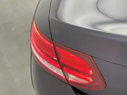 Photo 30 Mercedes Classe C 220 d Cabriolet AMG Line