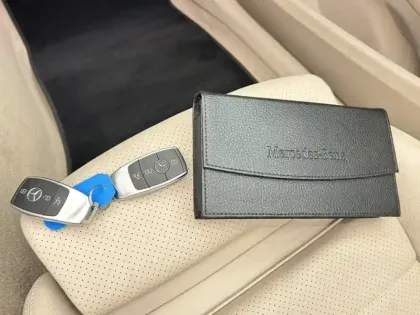 Photo 27 Mercedes Classe C 220 d Cabriolet AMG Line