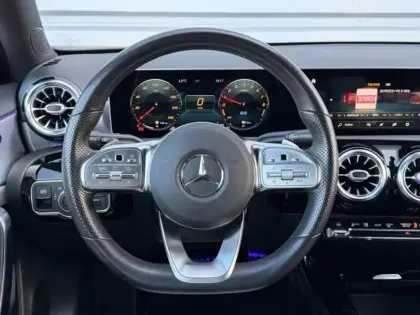 Photo 16 Mercedes Classe A 250 e AMG Line