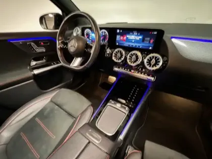 Photo 51 Mercedes GLA 200 d AMG Line