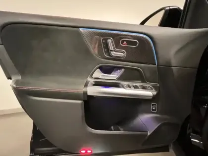 Photo 56 Mercedes GLA 200 d AMG Line