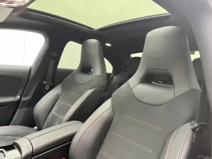 Photo 16 Mercedes CLA Coupé 250 e Hybrid EQ AMG Line