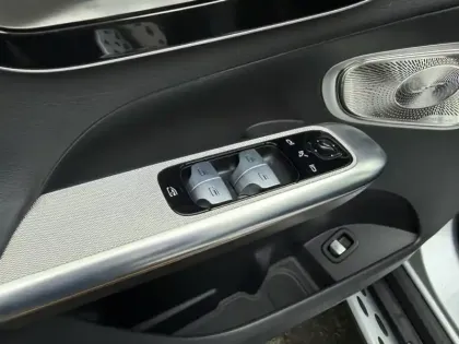 Photo 22 Mercedes Classe GLC 300 de 4MATIC AMG Line d e Hybr