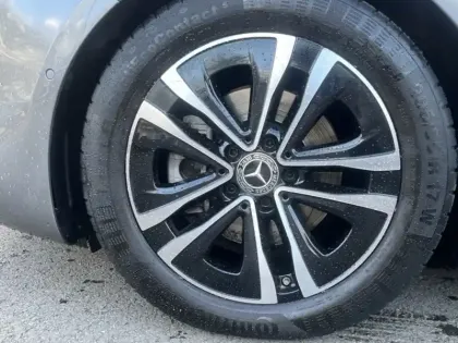 Photo 8 Mercedes Classe A 180 d Progressive Line Berline Pro