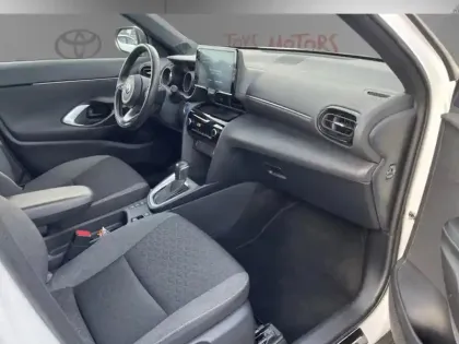 Photo 12 Toyota Yaris Hybride 1.5 HYBRID 116H DESIGN Cargo