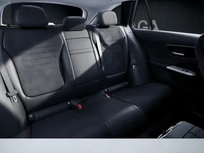 Photo 26 Mercedes Classe C 300 e Hybrid EQ AMG Line