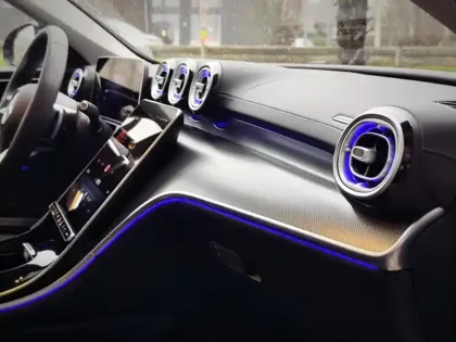 Photo 49 Mercedes Classe C 300 e Hybrid EQ AMG Line