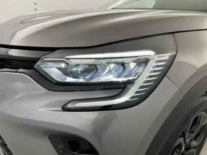 Photo 48 Renault Captur  E-Tech 145