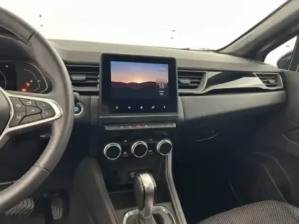 Photo 42 Renault Captur  E-Tech 145