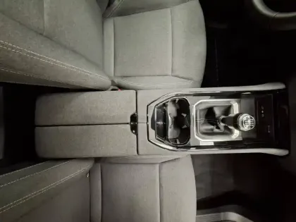 Photo 27 Renault Austral  mild hybrid advanced 130