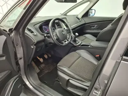 Photo 27 Renault Scenic Gén. IV (JFA) Ph1 Intens 5