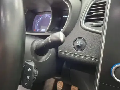 Photo 33 Renault Scenic Gén. IV (JFA) Ph1 Intens 5