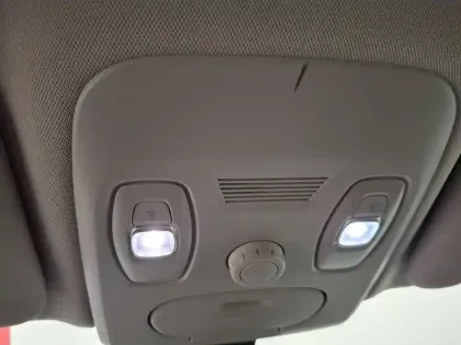 Photo 35 Renault Scenic Gén. IV (JFA) Ph1 Intens 5