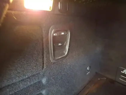 Photo 15 Renault Scenic Gén. IV (JFA) Ph1 Intens 5