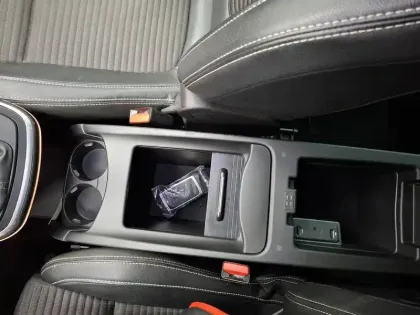 Photo 39 Renault Scenic Gén. IV (JFA) Ph1 Intens 5