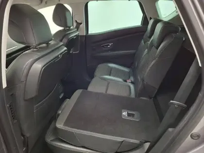 Photo 20 Renault Scenic Gén. IV (JFA) Ph1 Intens 5