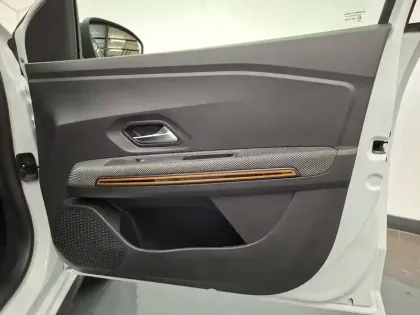 Photo 21 Dacia Sandero  ECO-G 100 - 22