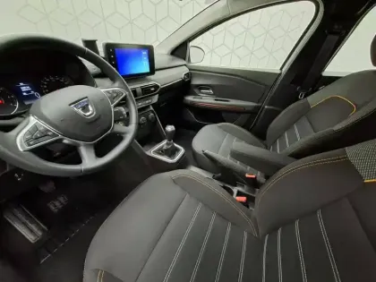 Photo 28 Dacia Sandero  ECO-G 100 - 22