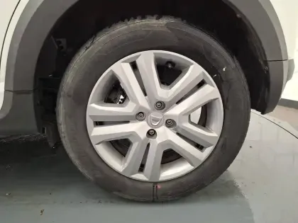 Photo 13 Dacia Sandero  ECO-G 100 - 22