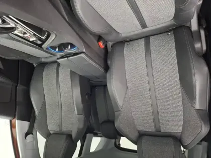 Photo 27 Peugeot 3008  BlueHDi 130ch S&S EAT8