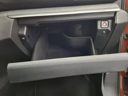 Photo 28 Peugeot 3008  BlueHDi 130ch S&S EAT8