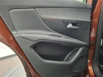 Photo 22 Peugeot 3008  BlueHDi 130ch S&S EAT8