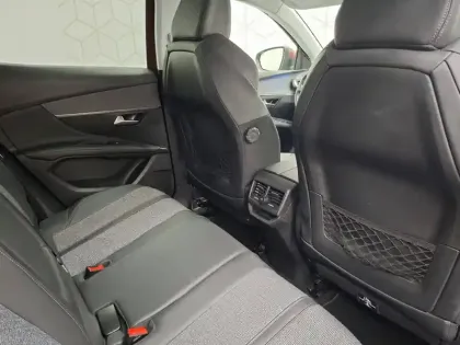 Photo 23 Peugeot 3008  BlueHDi 130ch S&S EAT8