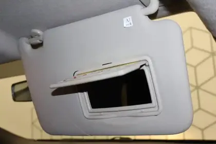 Photo 32 Nissan Micra  IG-T 100