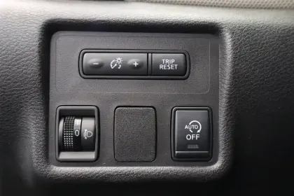 Photo 26 Nissan Micra  IG-T 100