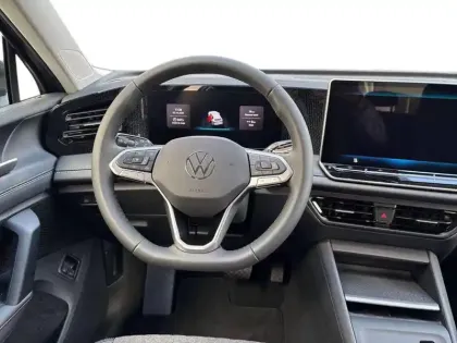 Photo 9 Volkswagen Tiguan  1.5 eTSI 131ch DSG7