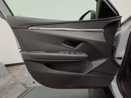 Photo 26 Renault Megane  E-Tech EV60 220 ch super charge