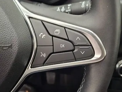 Photo 38 Renault Captur  TCe 90