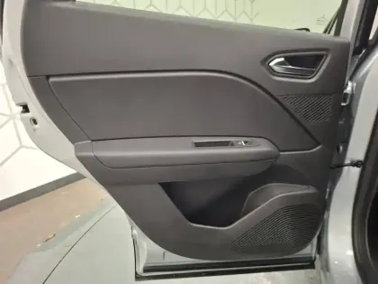 Photo 27 Renault Captur  TCe 90