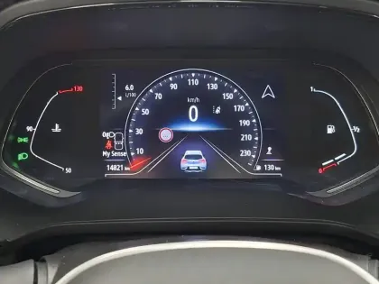 Photo 41 Renault Captur  TCe 90