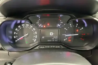 Photo 16 Citroën C3  PureTech 83 S&S BVM5